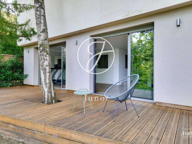 Maison La Celle-Saint-Cloud - 5 chambres - 240m²