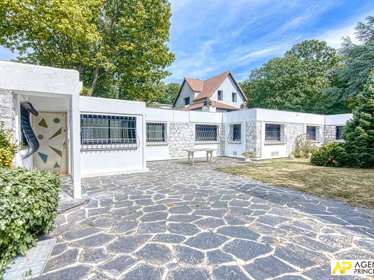 Maison La Celle-Saint-Cloud - 3 chambres - 190m²