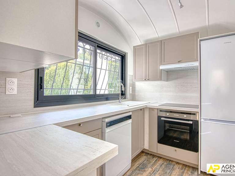 Maison La Celle-Saint-Cloud - 3 chambres - 190m²