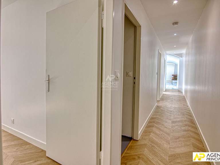 Maison La Celle-Saint-Cloud - 3 chambres - 190m²