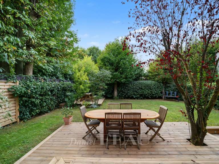 Maison La Celle-Saint-Cloud - 5 chambres - 185m²