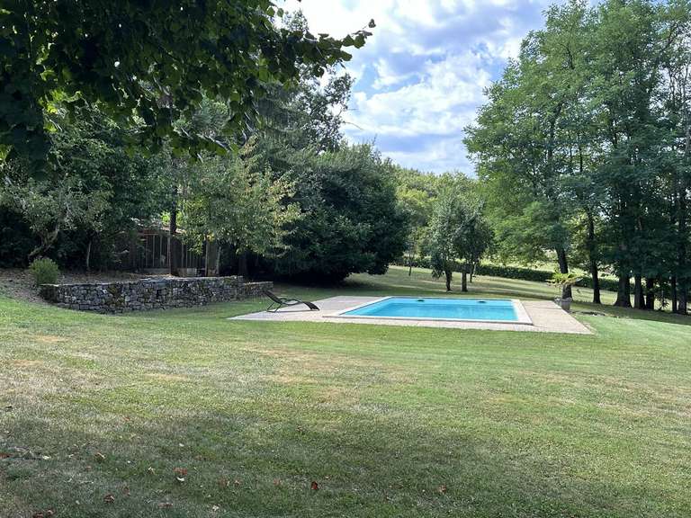 Maison La Chapelle-aux-Saints - 7 chambres - 415m²