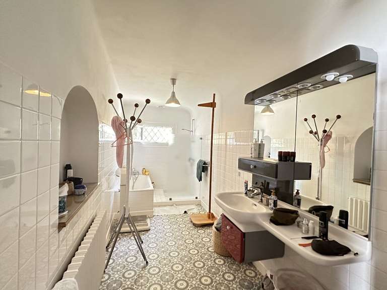 House La Chapelle-aux-Saints - 7 bedrooms - 415m²