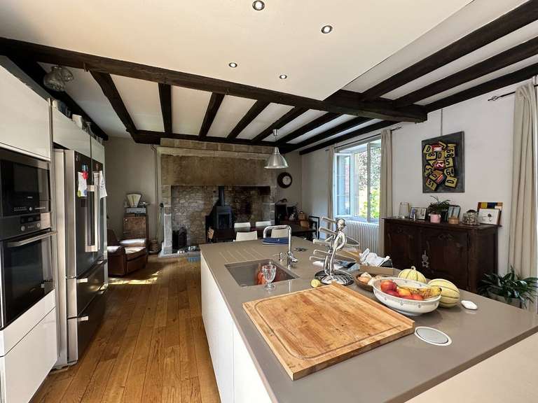 House La Chapelle-aux-Saints - 7 bedrooms - 415m²