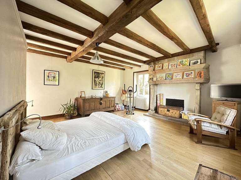 Maison La Chapelle-aux-Saints - 7 chambres - 415m²