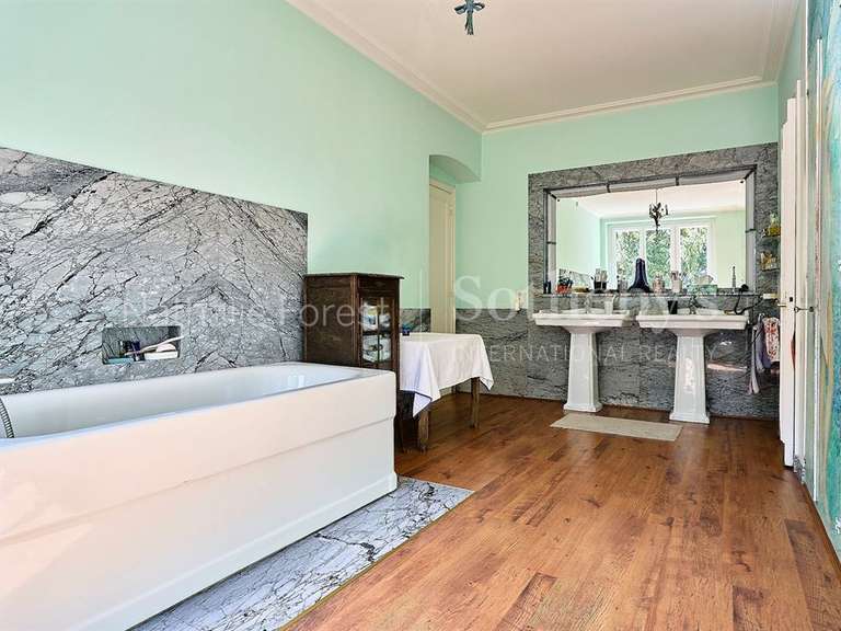 Maison La Chapelle-d'Armentières - 8 chambres - 571m²
