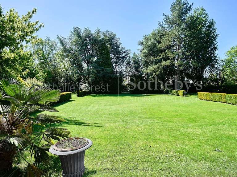 Maison La Chapelle-d'Armentières - 8 chambres - 571m²