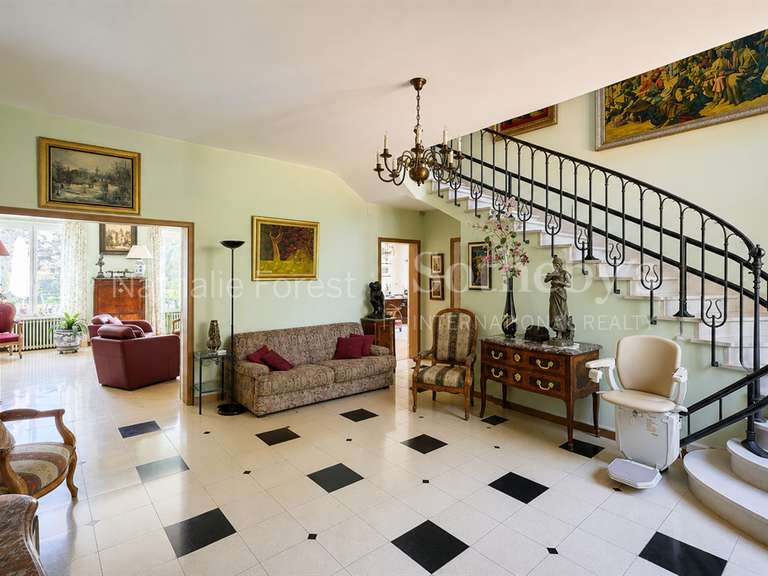 Maison La Chapelle-d'Armentières - 8 chambres - 571m²