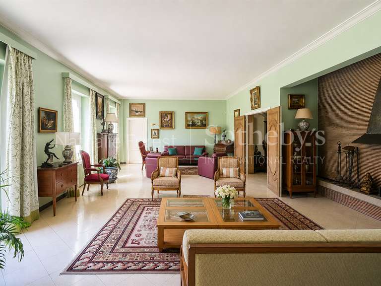 Maison La Chapelle-d'Armentières - 8 chambres - 571m²