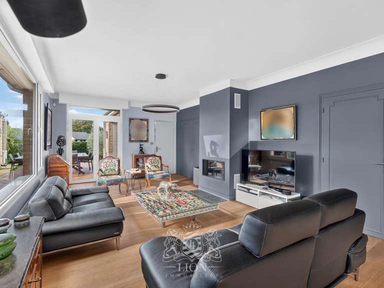 Maison La Chapelle-d'Armentières - 6 chambres - 200m²