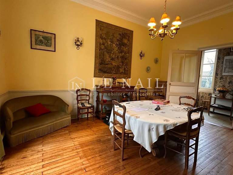 Maison La Chapelle-Heulin - 7 chambres - 277m²