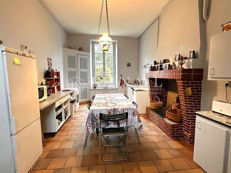 Maison La Chapelle-Heulin - 7 chambres - 277m²