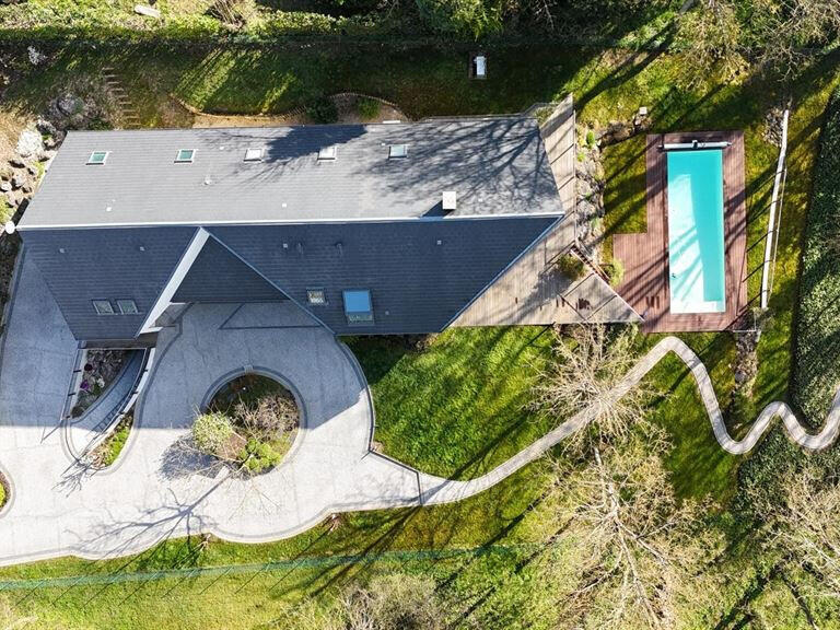 Maison La Chapelle-Saint-Mesmin - 4 chambres - 202m²