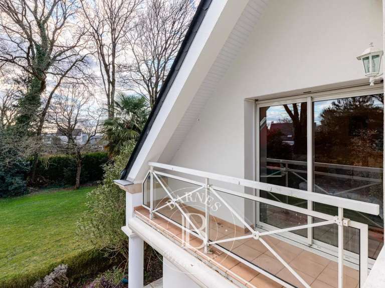 Maison La Chapelle-sur-Erdre - 5 chambres - 195m²