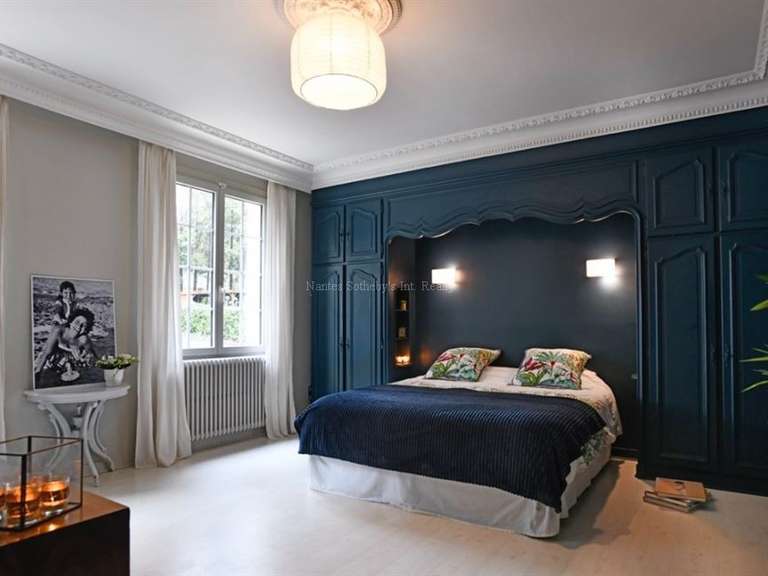 Maison La Chapelle-sur-Erdre - 6 chambres - 345m²