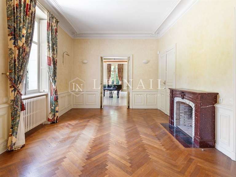 Maison La Chapelle-sur-Erdre - 530m²