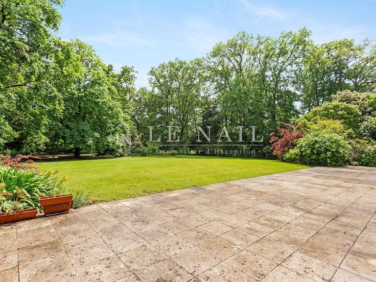 Maison La Chapelle-sur-Erdre - 530m²
