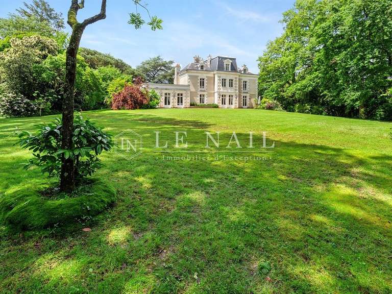 Maison La Chapelle-sur-Erdre - 530m²