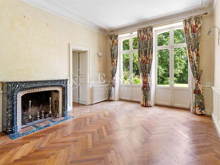 Maison La Chapelle-sur-Erdre - 530m²