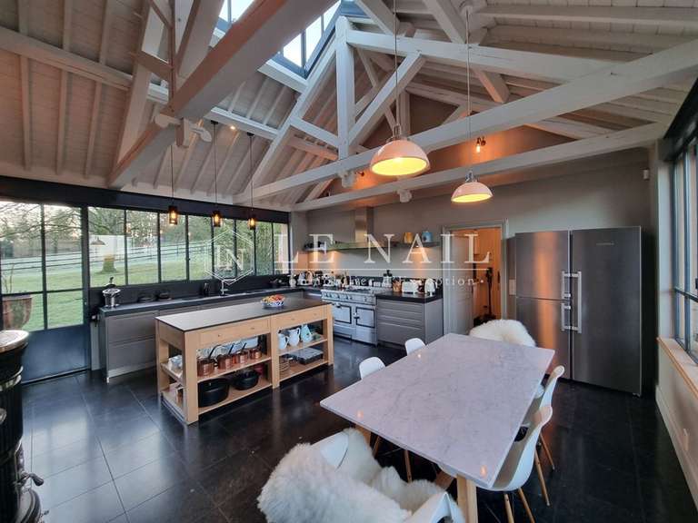 Propriété La Chartre-sur-le-Loir - 3 chambres - 350m²