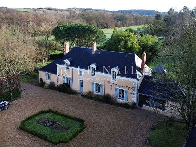 Property La Chartre-sur-le-Loir - 3 bedrooms - 350m²