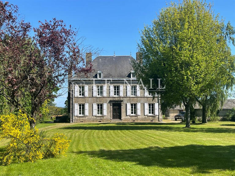 Vente Propriété La Châtaigneraie - 4 chambres