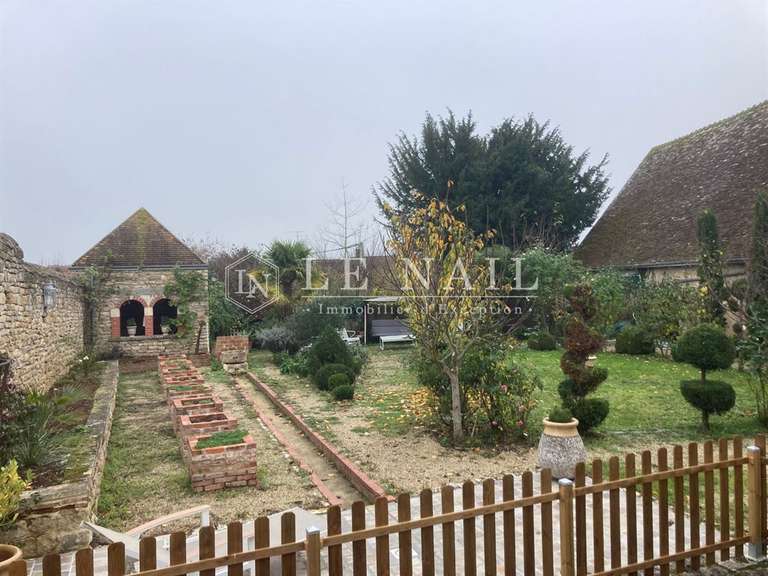 Maison La Châtre - 3 chambres - 335m²