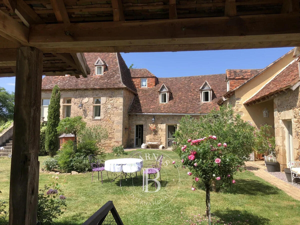 Manor La Châtre