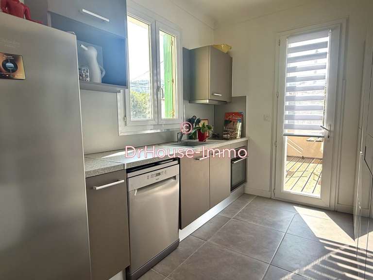 Appartement La Ciotat - 3 chambres - 104m²
