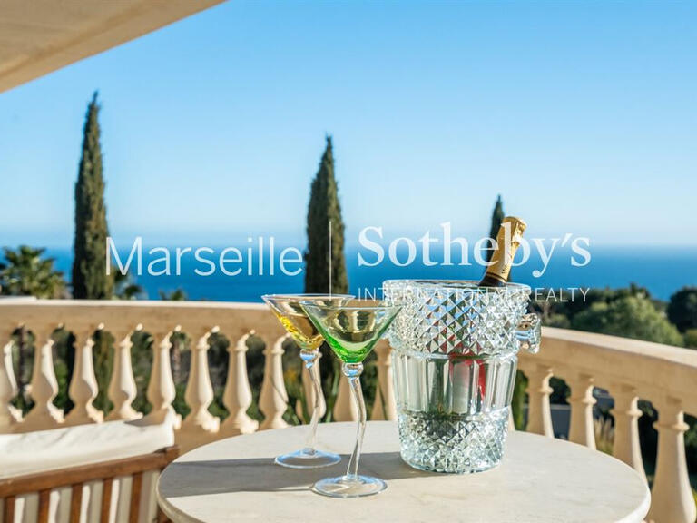Maison La Ciotat - 7 chambres - 300m²