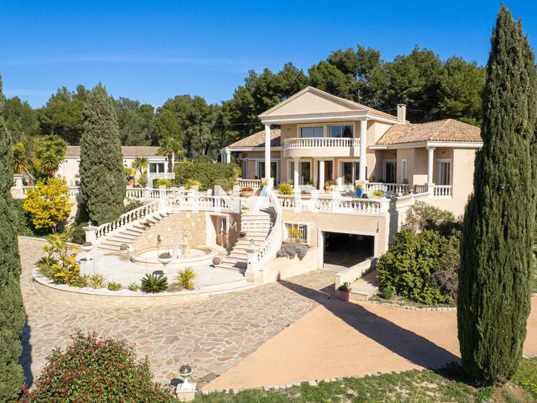 Maison La Ciotat - 4 chambres - 417m²