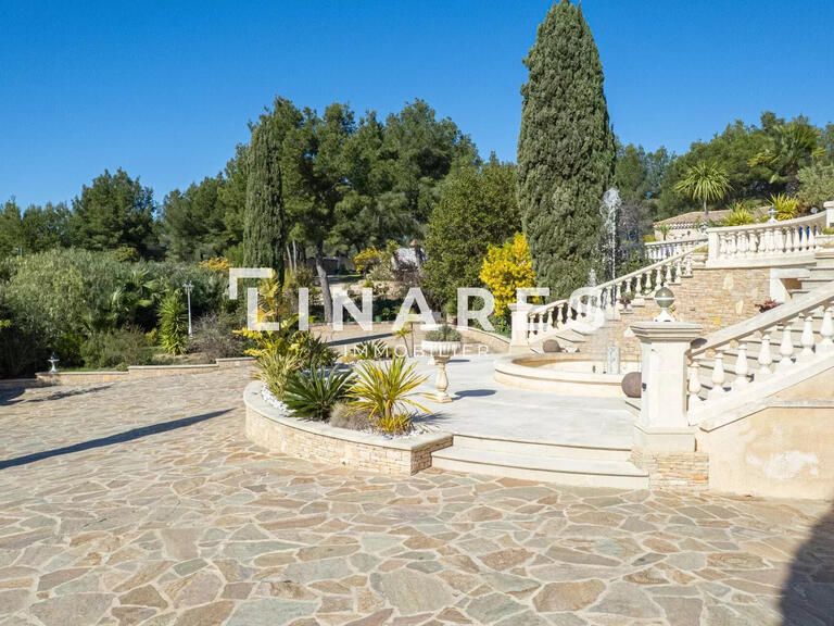 Maison La Ciotat - 4 chambres - 417m²