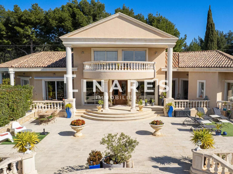 Maison La Ciotat - 4 chambres - 417m²