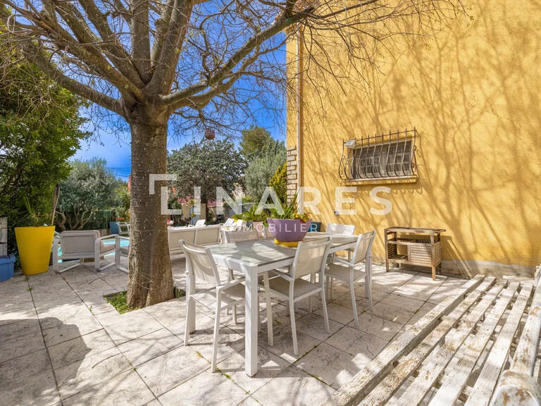 Maison La Ciotat - 5 chambres - 174m²