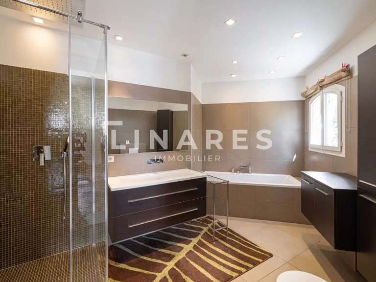 Maison La Ciotat - 5 chambres - 600m²