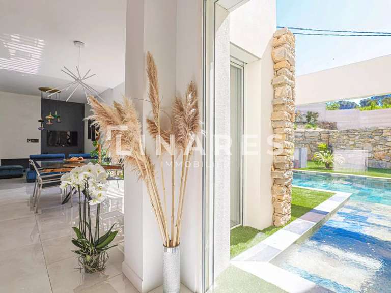 Maison La Ciotat - 3 chambres - 280m²