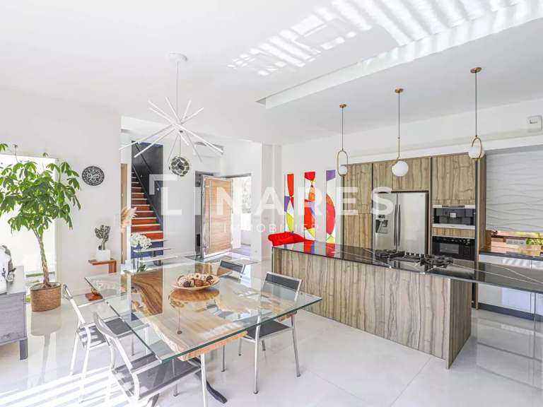 Maison La Ciotat - 3 chambres - 280m²