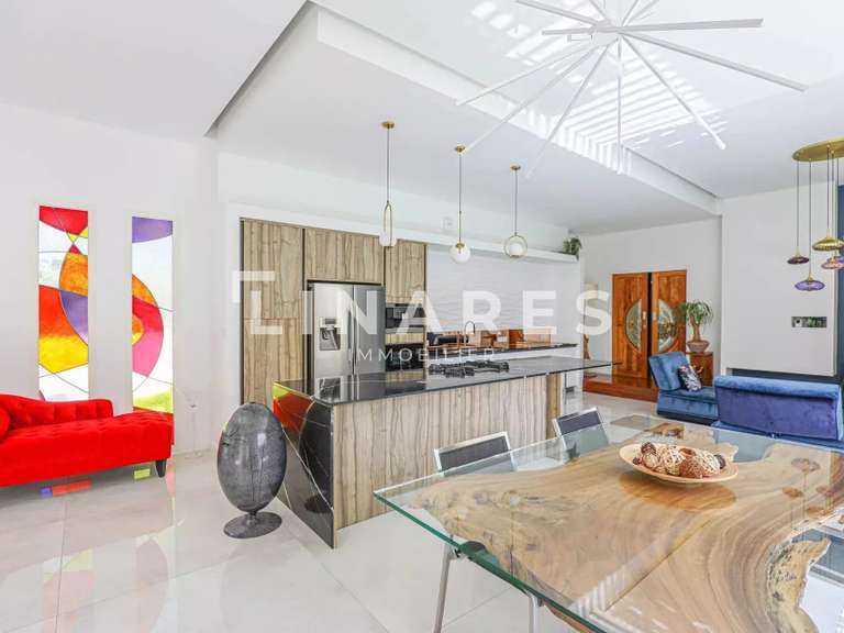 Maison La Ciotat - 3 chambres - 280m²