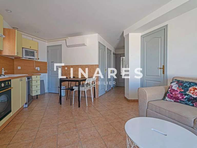 Maison La Ciotat - 5 chambres - 225m²
