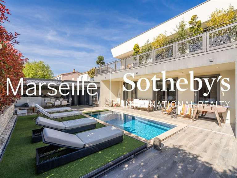 Maison La Ciotat - 5 chambres - 150m²