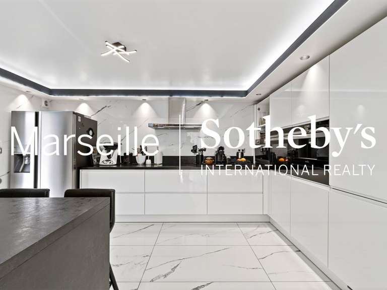 Maison La Ciotat - 5 chambres - 150m²