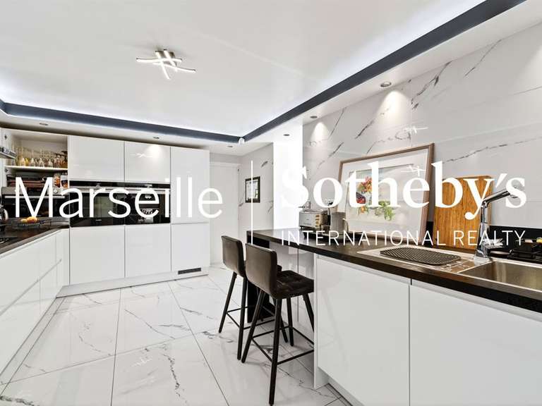 Maison La Ciotat - 5 chambres - 150m²