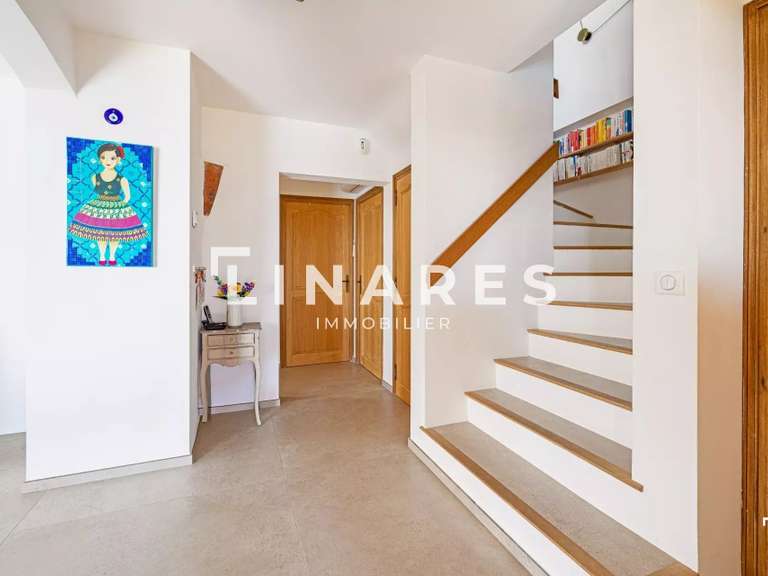 Maison La Ciotat - 5 chambres - 157m²