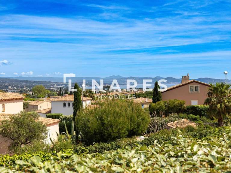 Maison La Ciotat - 5 chambres - 157m²