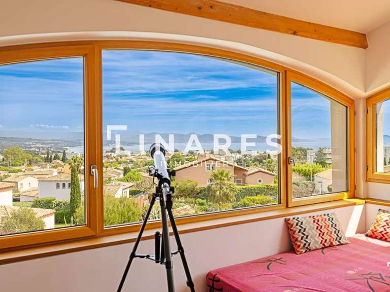 Maison La Ciotat - 5 chambres - 157m²