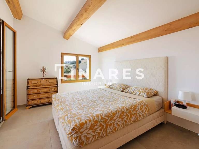 Maison La Ciotat - 5 chambres - 157m²