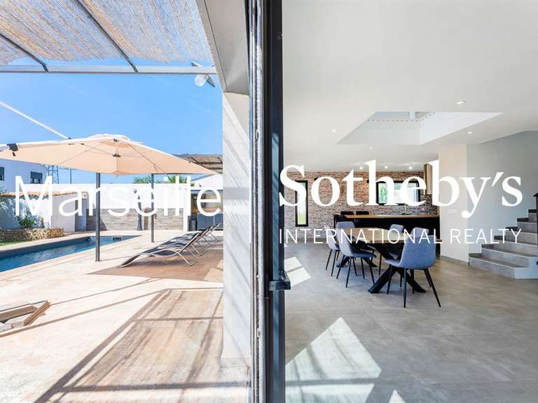 Maison La Ciotat - 4 chambres - 146m²