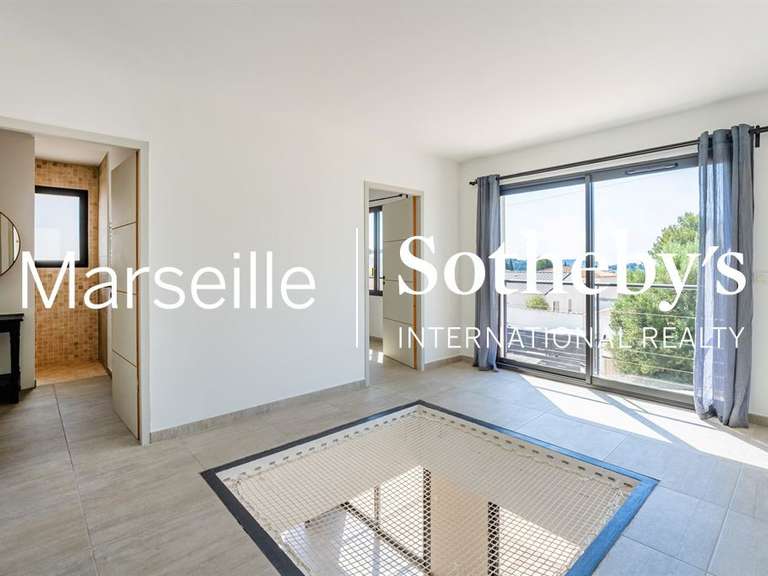 Maison La Ciotat - 4 chambres - 146m²