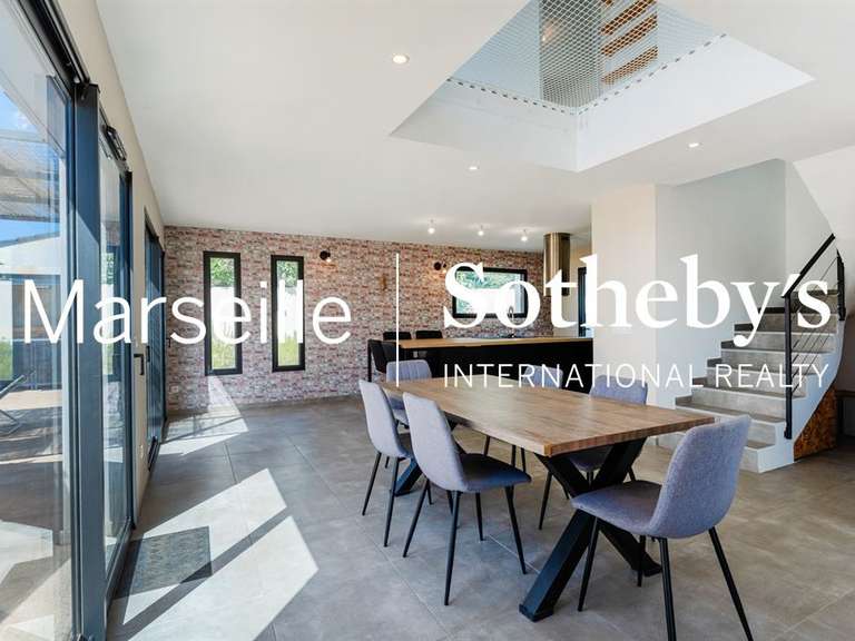Maison La Ciotat - 4 chambres - 146m²