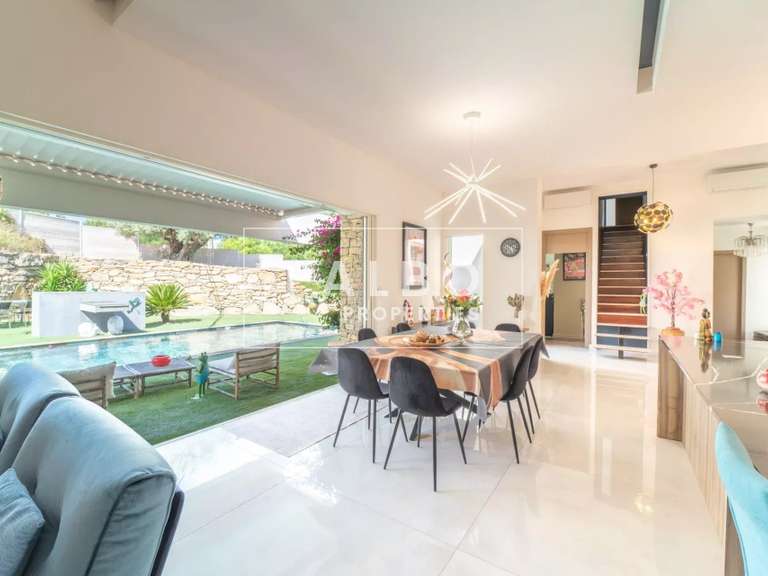 Maison La Ciotat - 1 chambre - 210m²
